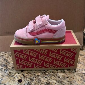 Vans Old Skool Pink Heart Sneakers